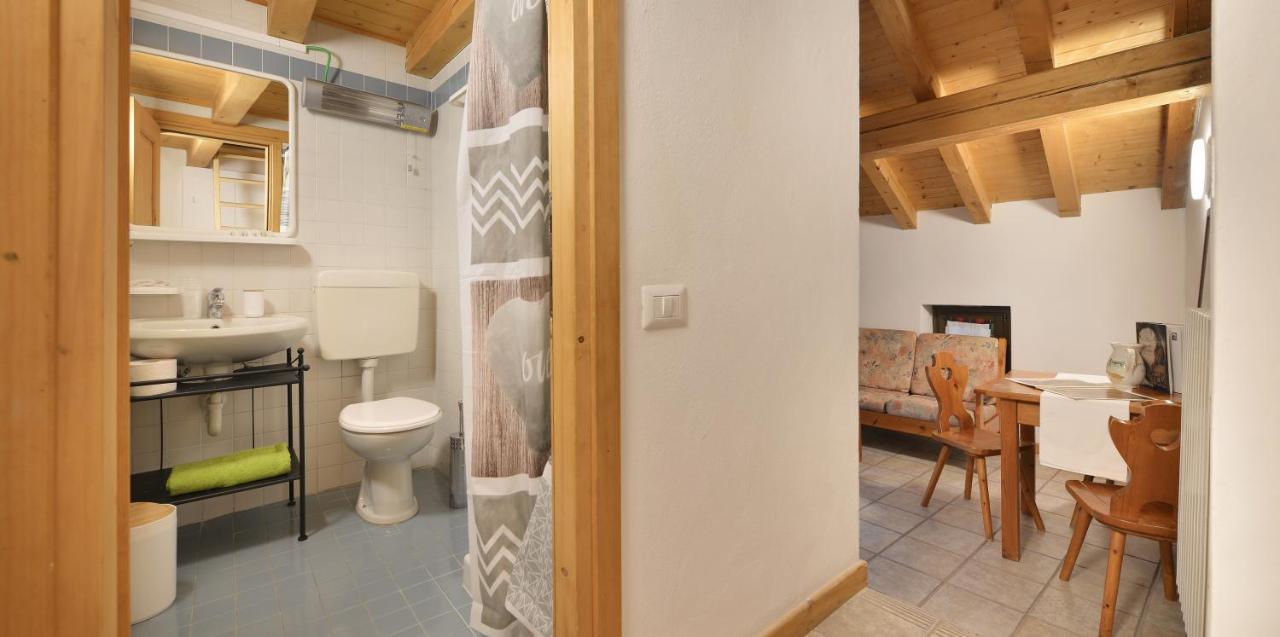 Albergo Casa Alpina San Luigi كامبودولسينو المظهر الخارجي الصورة