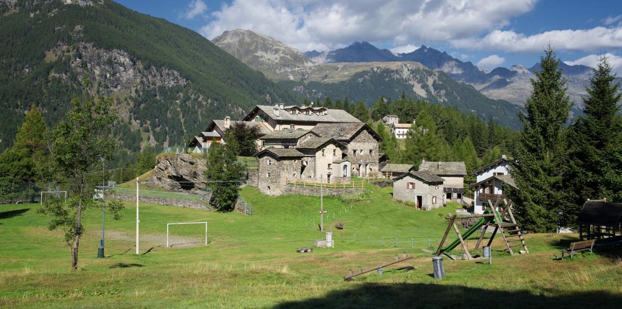 Albergo Casa Alpina San Luigi كامبودولسينو المظهر الخارجي الصورة